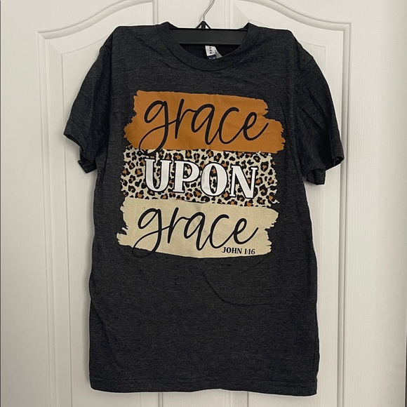 Tops - Grace Upon Grace Charcoal colored T-Shirt, Size Small.